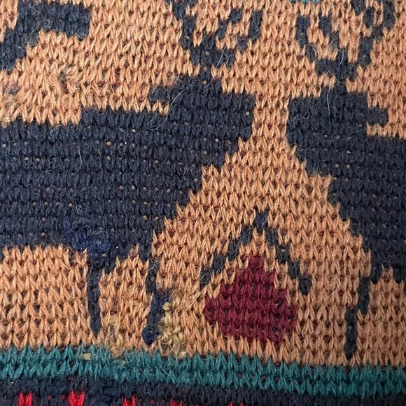 Vintage Pendleton Moose Sweater 100% Virgin Wool Medium USA Classic Cabin Style - Picture 3 of 6
